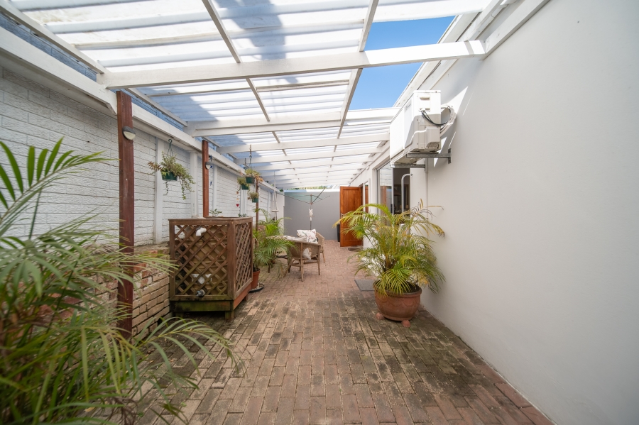 2 Bedroom Property for Sale in Abbotsford Eastern Cape